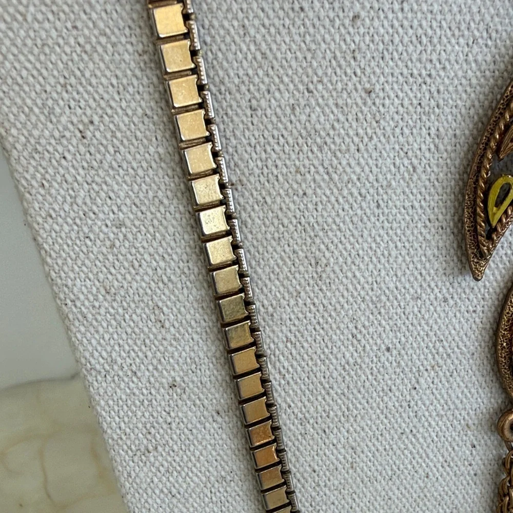 Goldtone and Yellow Layered Necklace Set - Picture 4 of 9